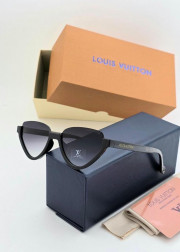 Набор женские солнцезащитные очки, коробка, чехол + салфетки