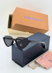 Женские солнцезащитные очки