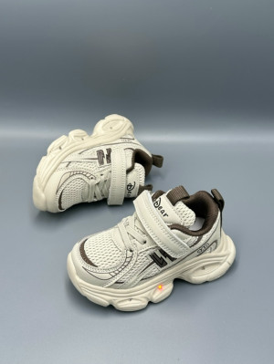 Кроссовки #23282290