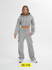 Спортивный костюм