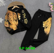 Спортивный костюм