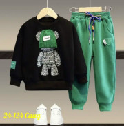 Спортивный костюм