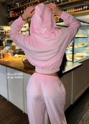 Спортивный костюм