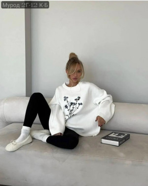 Свитер #23330303