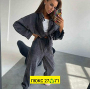 Костюм