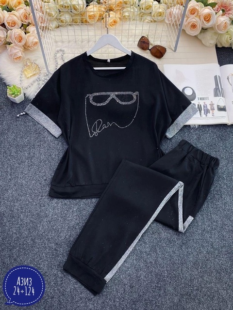 Спортивный костюм 22903169