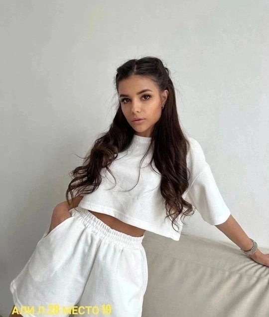 Спортивный костюм 22903832