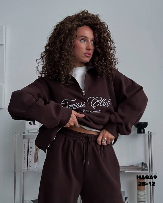 Спортивный костюм 22905768