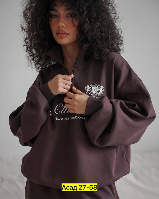 Спортивный костюм 22911303