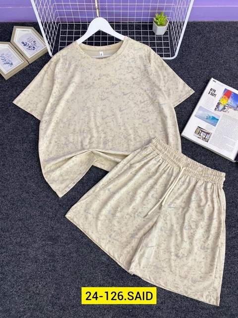 Спортивный костюм 22911514