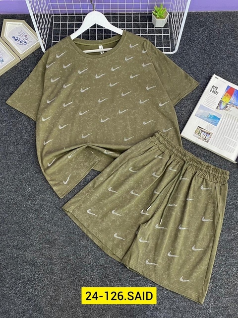 Спортивный костюм 22911514