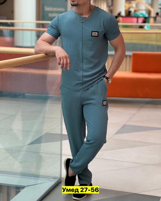 Спортивный костюм 22912686