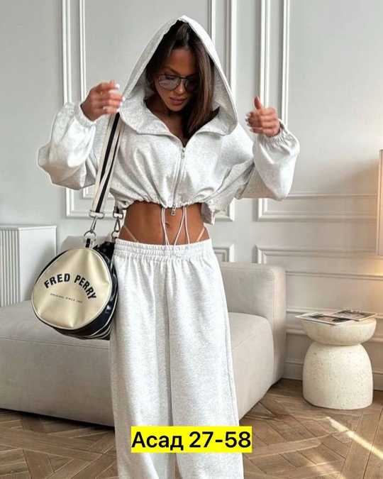 Спортивный костюм 22915699