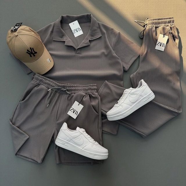 Спортивный костюм 22920119