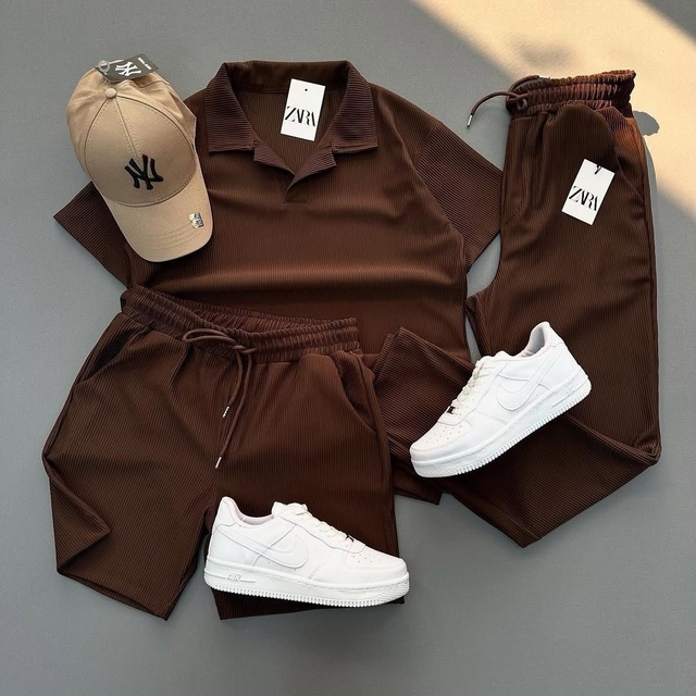 Спортивный костюм 22920119