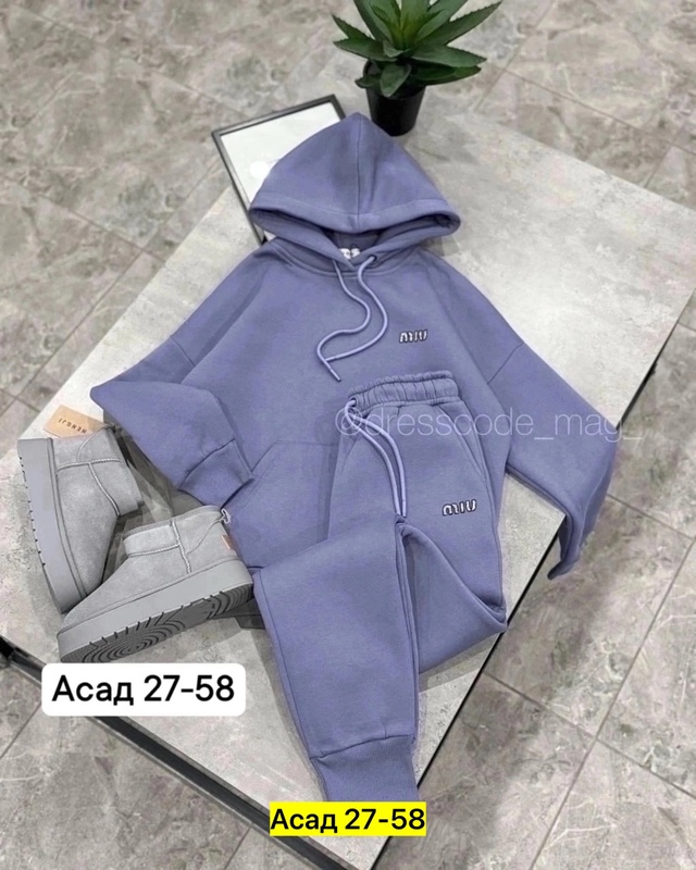 Спортивный костюм 22922541