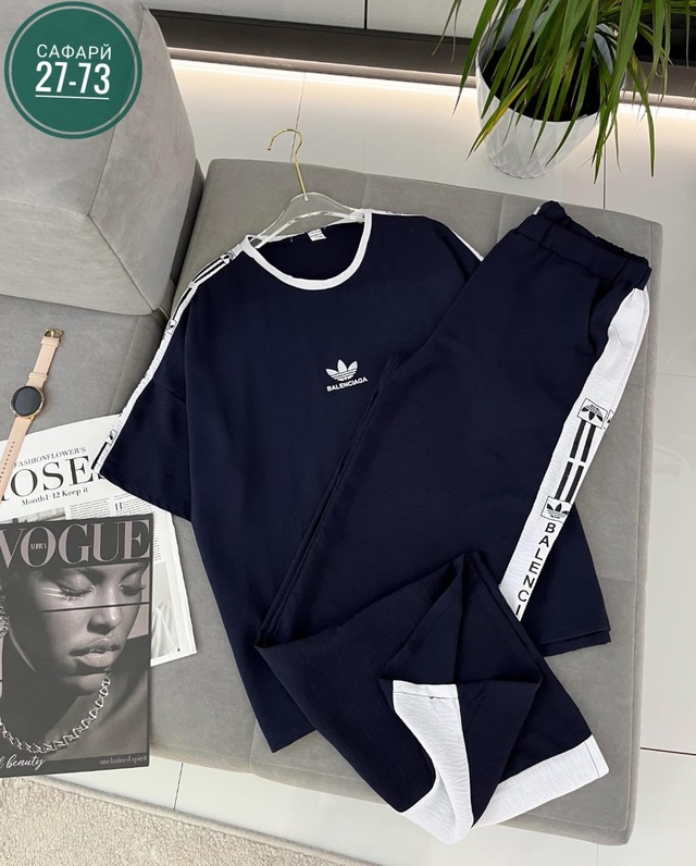 Спортивный костюм 22923455