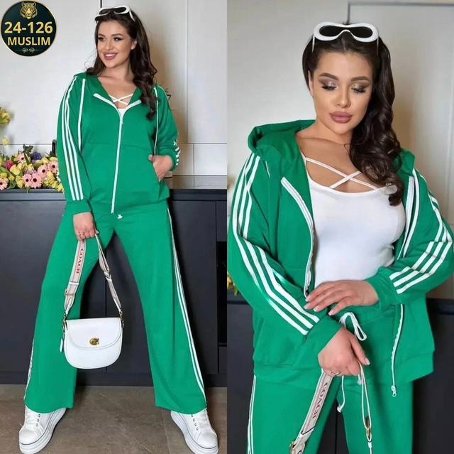 Спортивный костюм 22925389