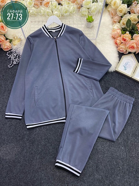 Спортивный костюм 22926855