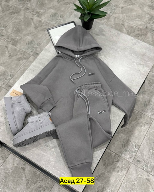 Спортивный костюм 22926043