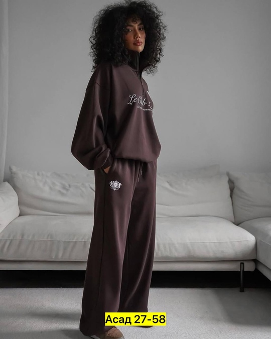 Спортивный костюм 22926615