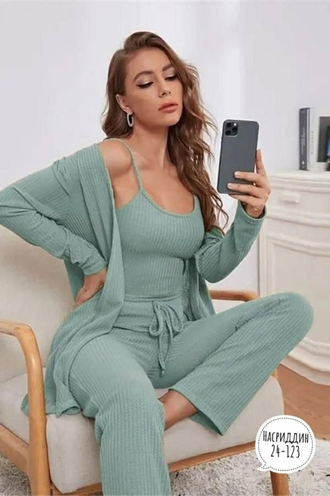 Пижама 22928284