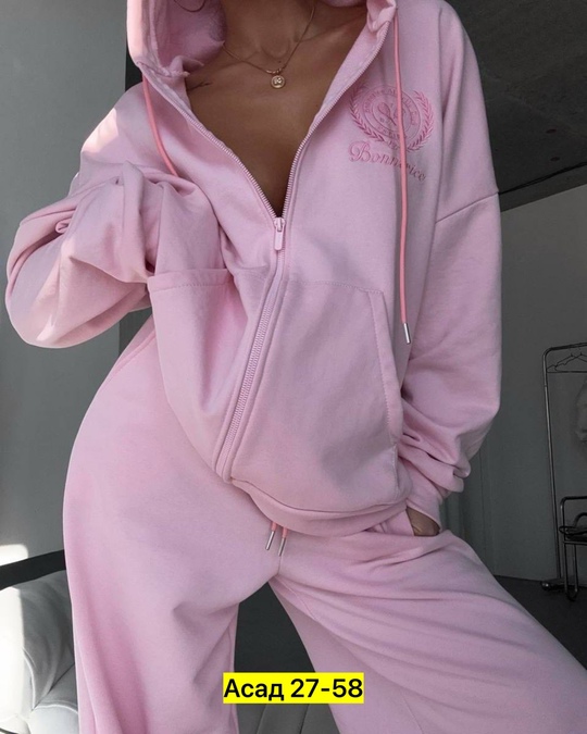 Спортивный костюм 22930539