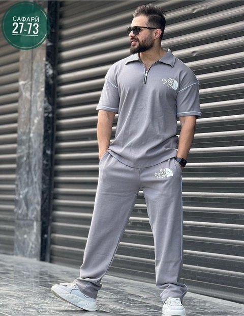 Спортивный костюм 22930560