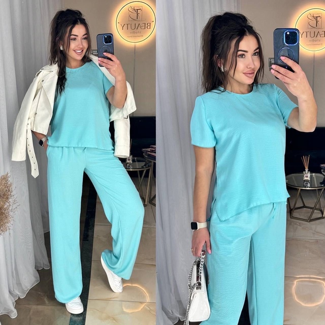 Спортивный костюм 22928674