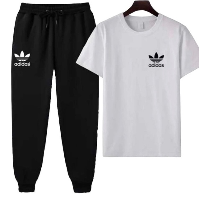 Спортивный костюм 22930846