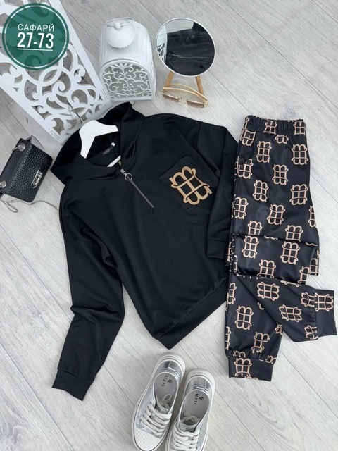 Спортивный костюм 22932360