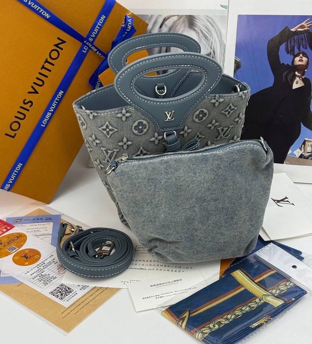 Джинсы 22930992