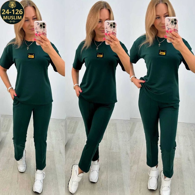 Спортивный костюм 22932424