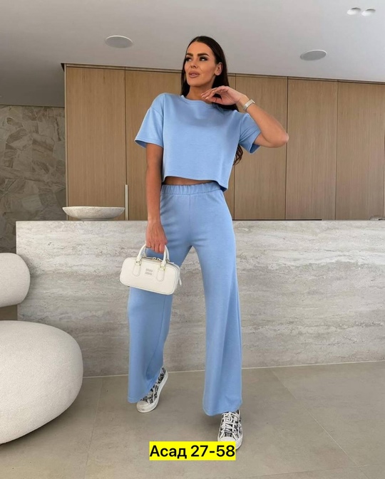 Спортивный костюм 22935825