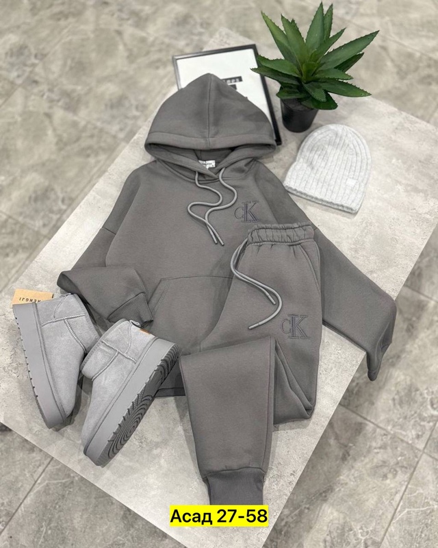 Спортивный костюм 22941154