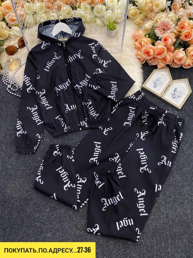 Спортивный костюм 22941169