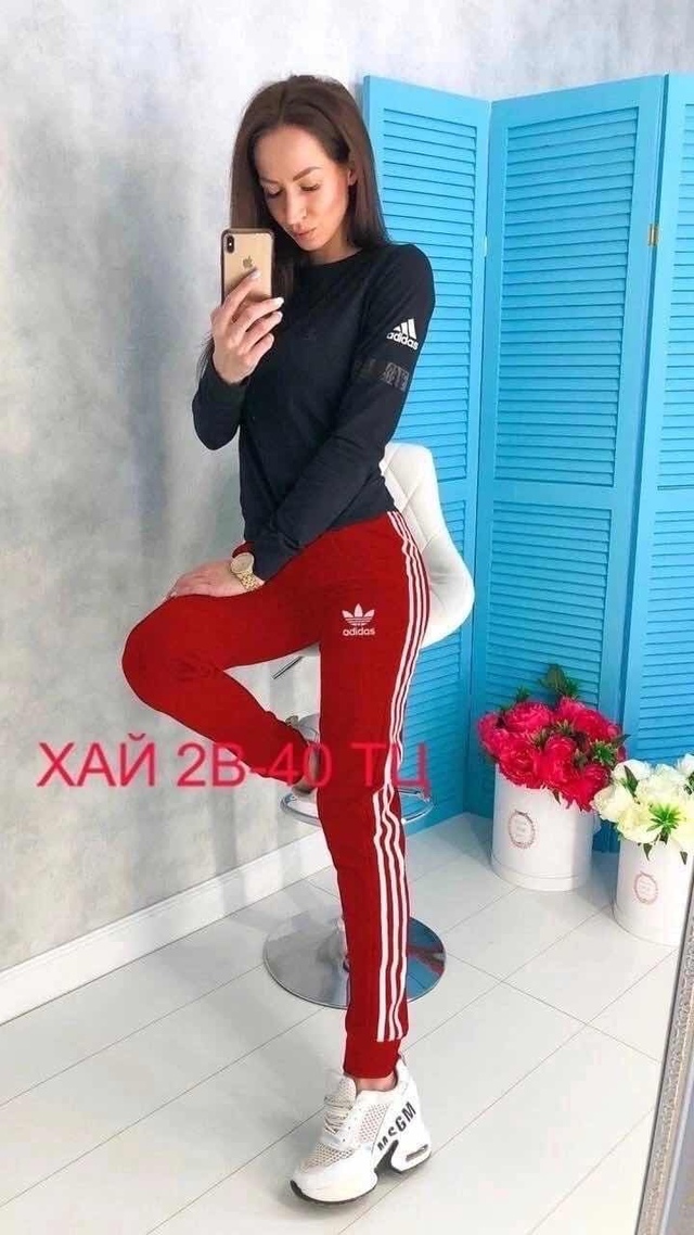 Спортивный костюм 22942604