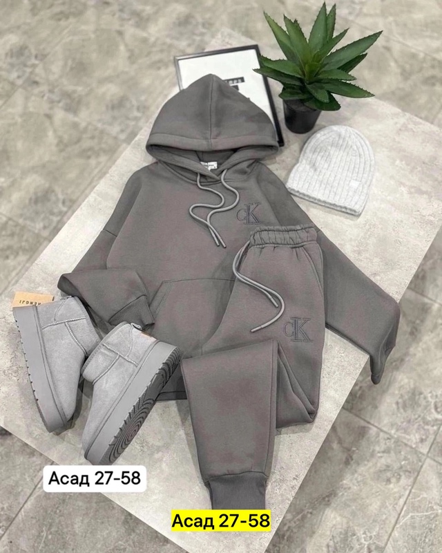 Спортивный костюм 22942055