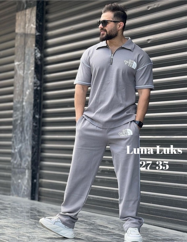 Спортивный костюм 22941689