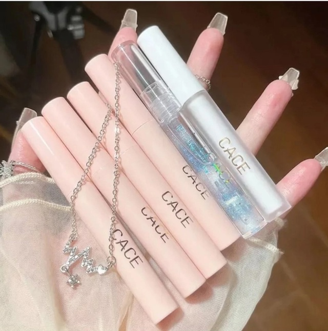 Помада 22941565