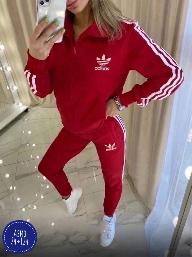 Спортивный костюм 22942501