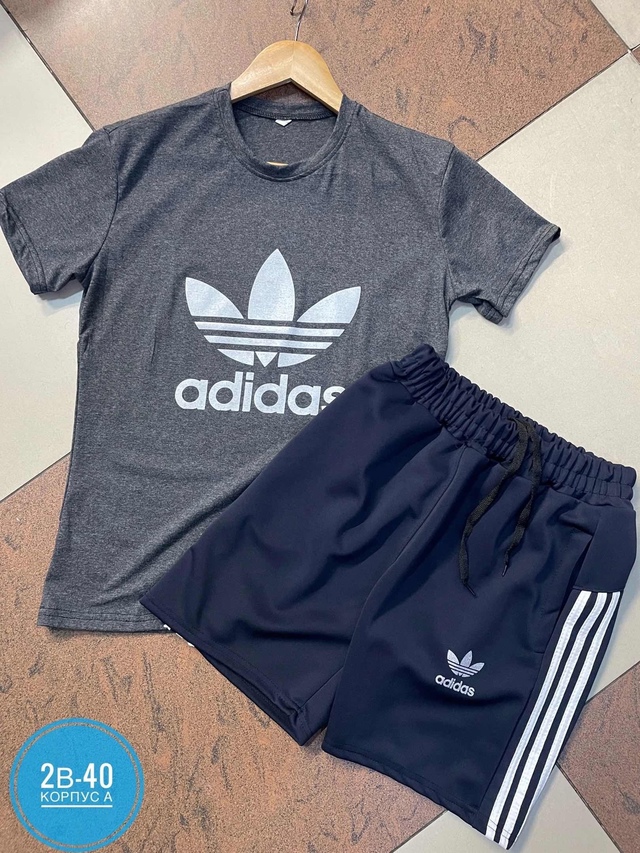 Спортивный костюм 22943136