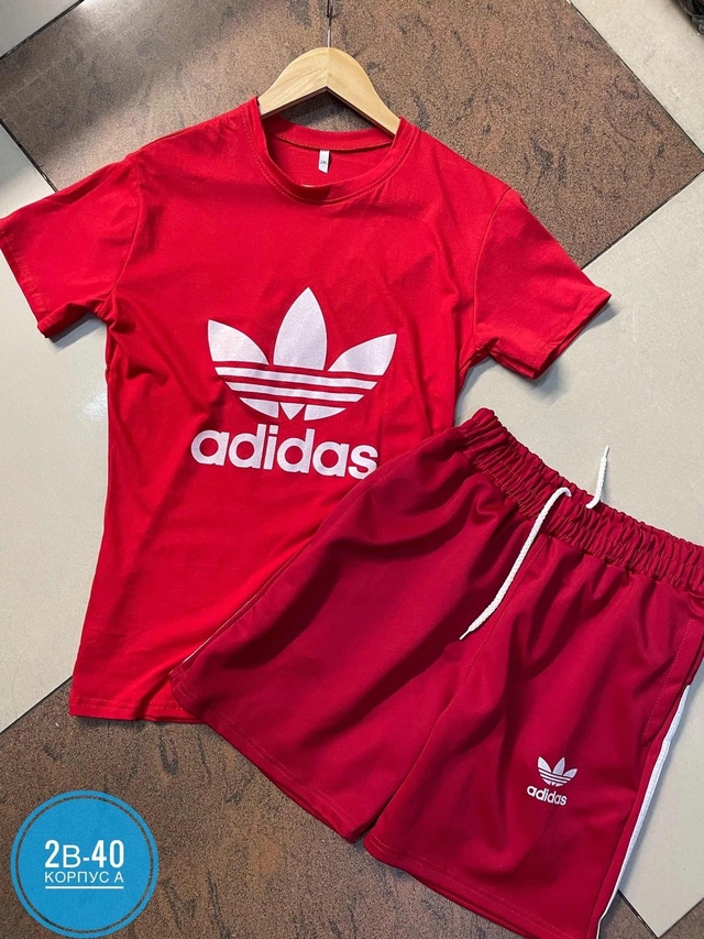 Спортивный костюм 22943136