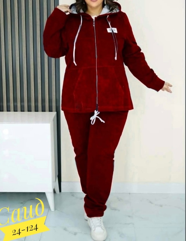 Спортивный костюм 22943861