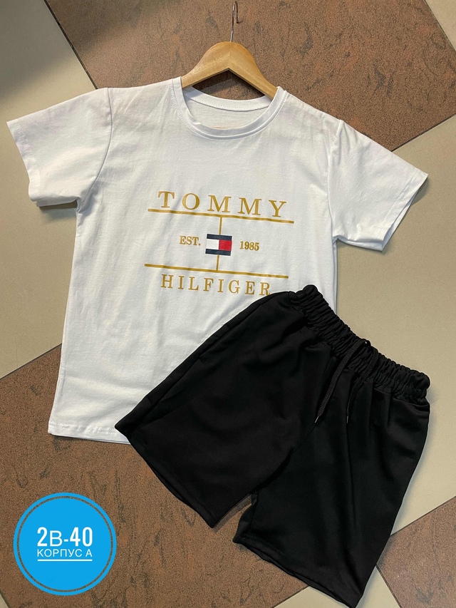 Спортивный костюм 22944681