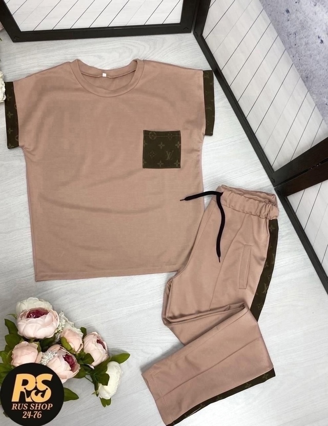 Костюм 22946685