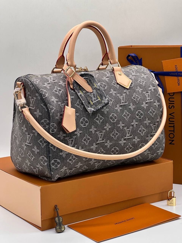 Джинсы 22948042