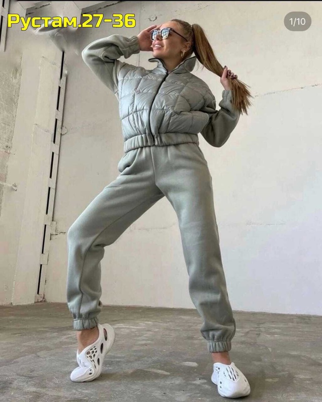 Спортивный костюм 22951929