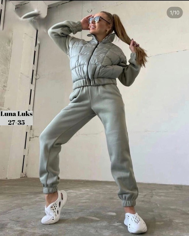 Спортивный костюм 22952072