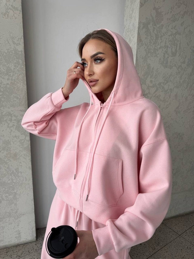 Спортивный костюм 22951257